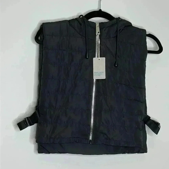 Primark Black Cropped Vest - Picture 1 of 6